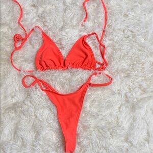Minimale Animale Bright Thong Bikini Set